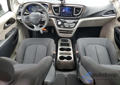 2017 Chrysler Pacifica Touring from USA, damaged, VIN 2C4RC1DG4HR623182